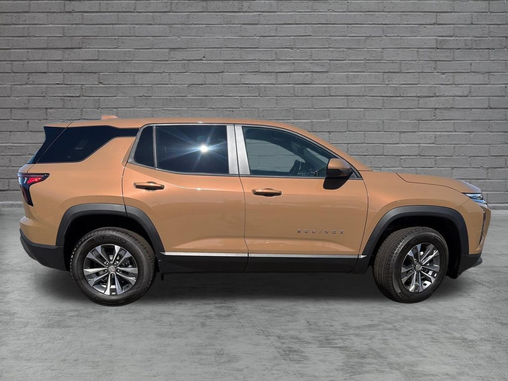 New 2027 Chevrolet Equinox LT AWD/4WD image 8