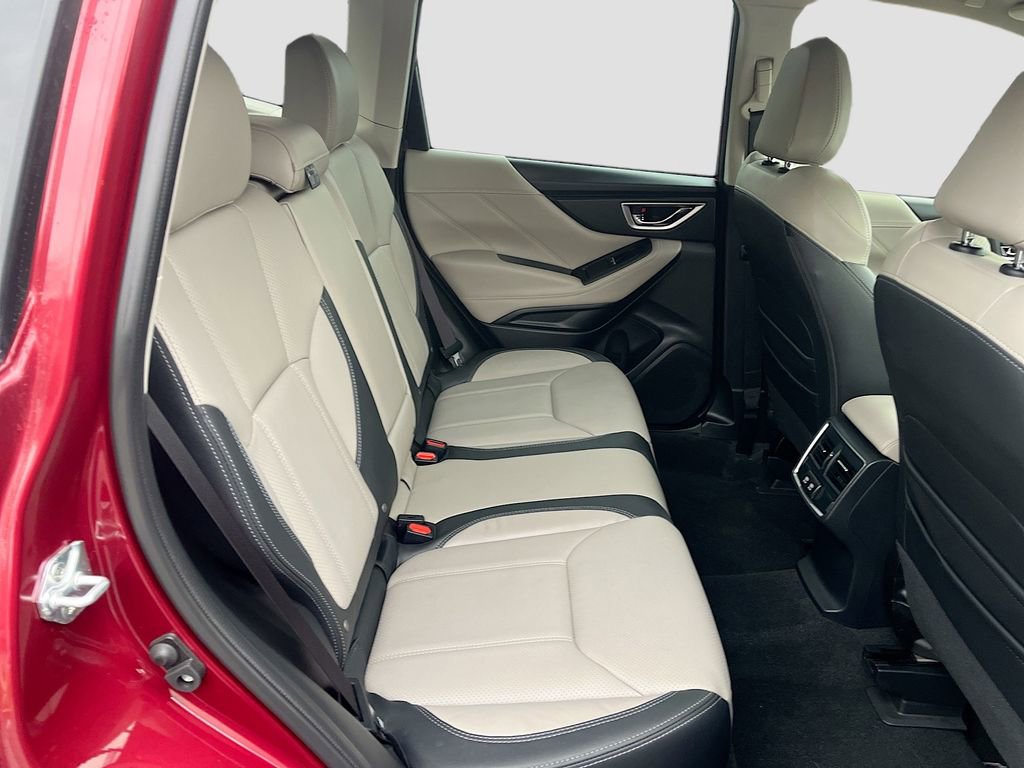 Used 2024 Subaru Forester Limited image 28