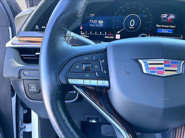 Used 2023 Cadillac Escalade Premium Luxury RWD image 20