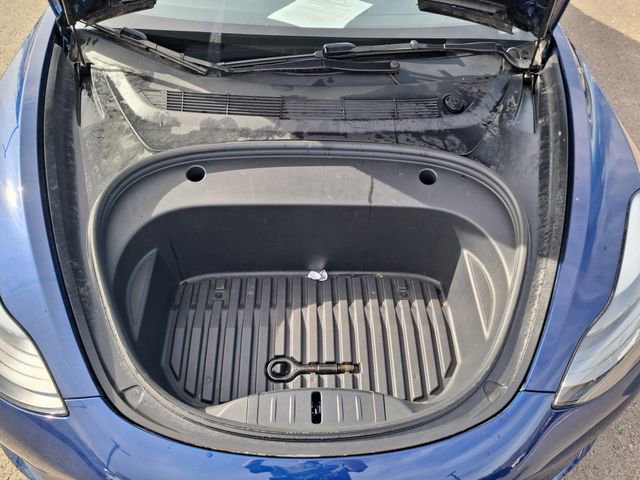 Used 2023 Tesla Model 3 Performance image 14