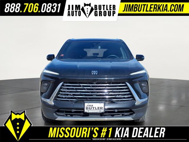 Used 2025 Buick Enclave Preferred image 32