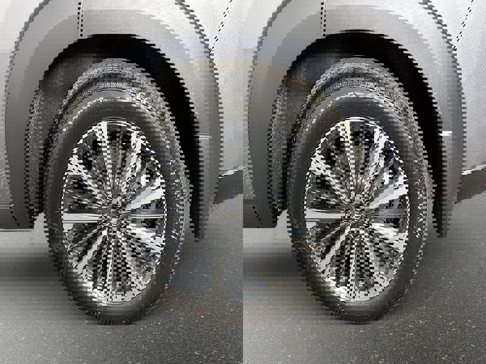 New 2026 Nissan Pathfinder Platinum image 32