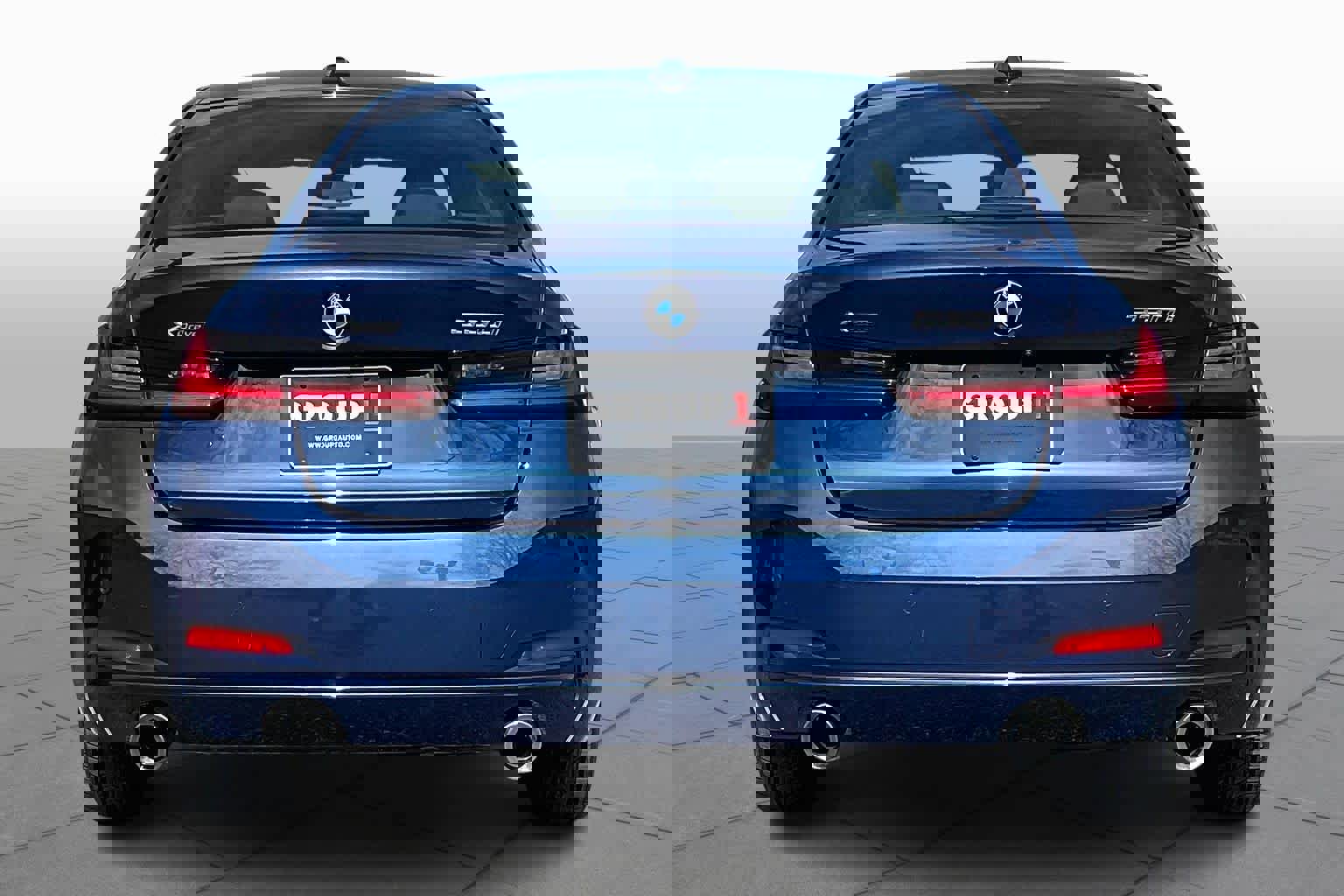 Certified 2023 BMW 330i xDrive 330i xDrive w/ Premium Package image 4