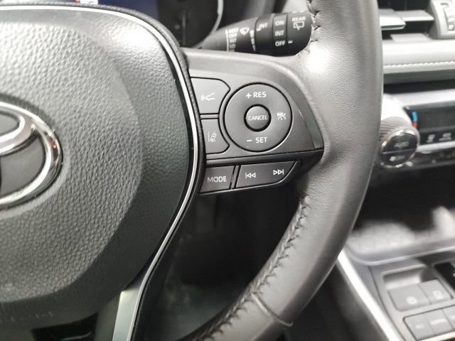 Used 2024 Toyota RAV4 XLE Premium image 29