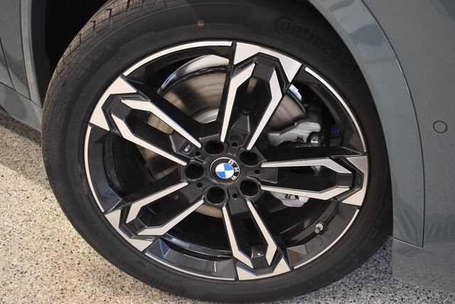 New 2026 BMW X1 xDrive28i w/ M Sport Package AWD/4WD image 30