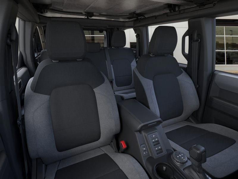 New 2025 Ford Bronco 4-Door AWD/4WD image 14