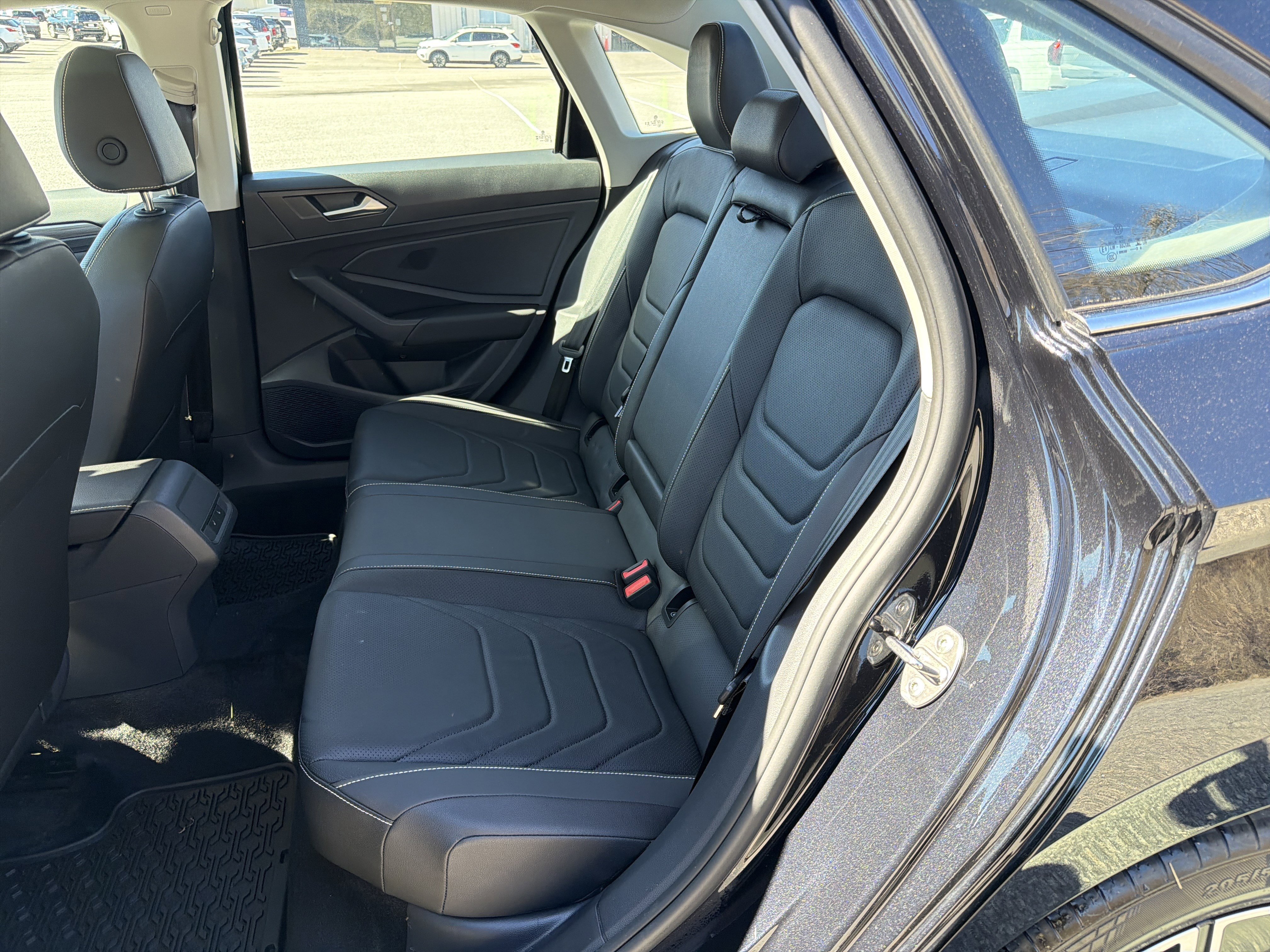 Used 2024 Volkswagen Jetta SEL image 21