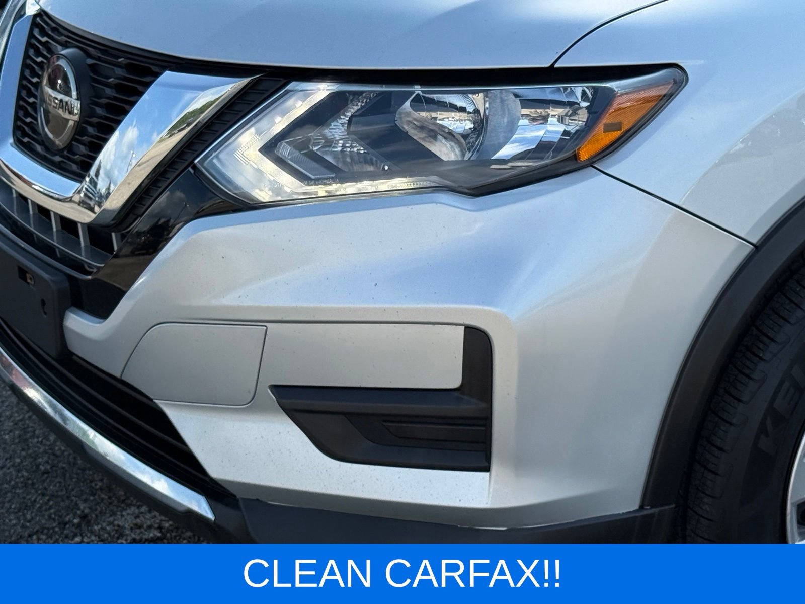 Used 2020 Nissan Rogue S AWD/4WD image 12