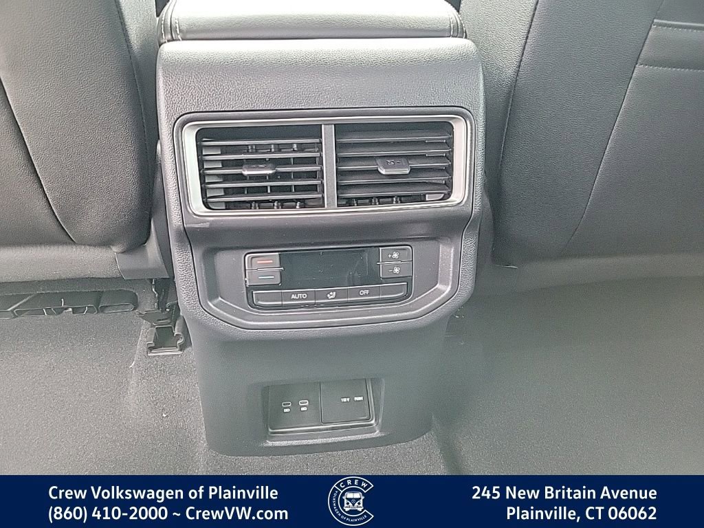 New 2026 Volkswagen Atlas SE image 50