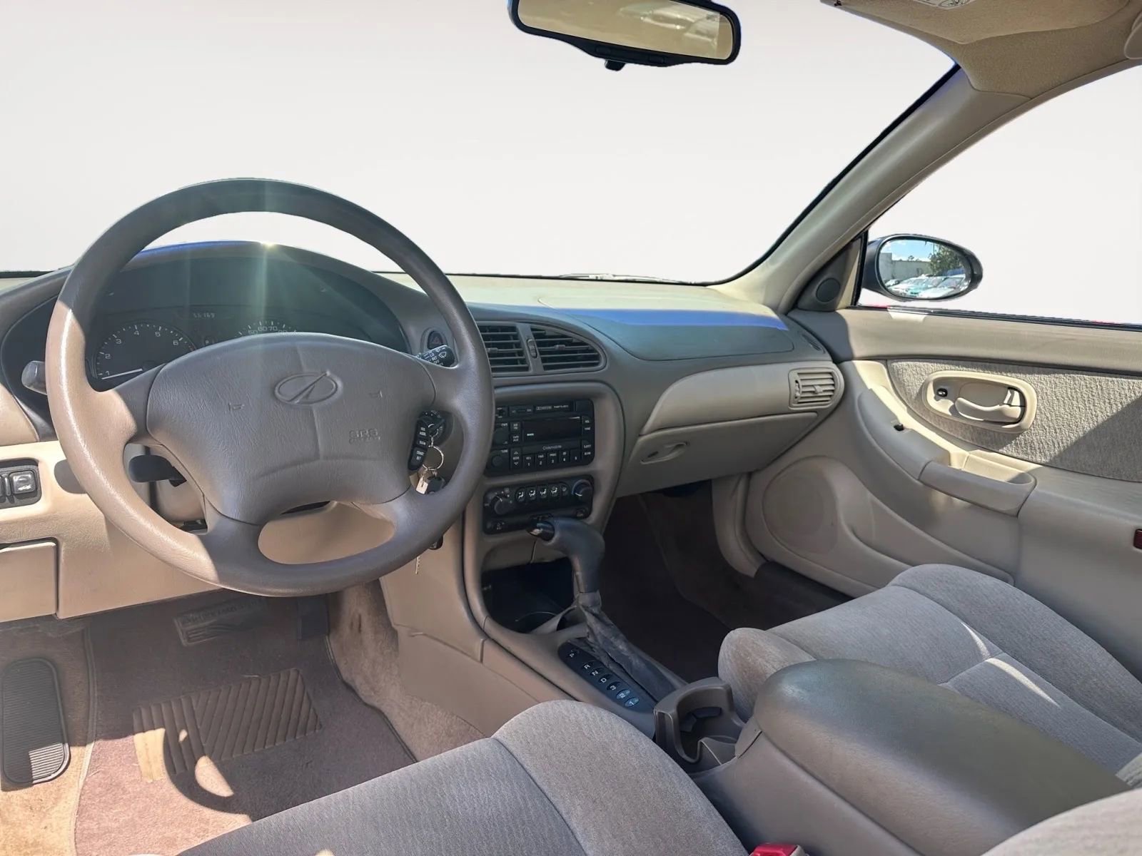 Used 1999 Oldsmobile Intrigue GX image 12