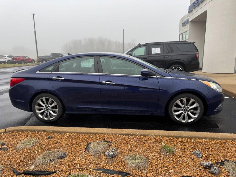 Used 2012 Hyundai Sonata SE image 4
