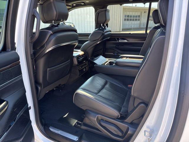 Used 2023 Jeep Grand Wagoneer L Series II image 20