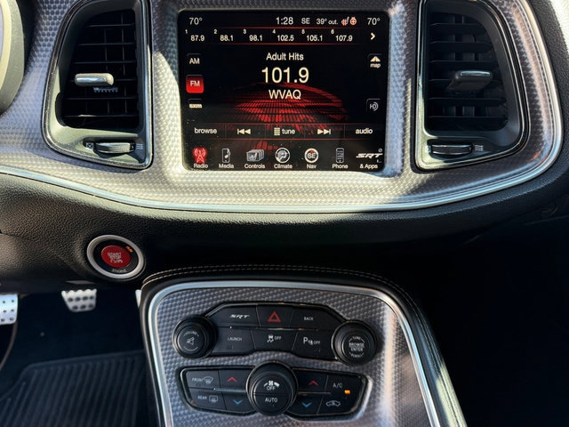 Used 2015 Dodge Challenger SRT Hellcat RWD image 25