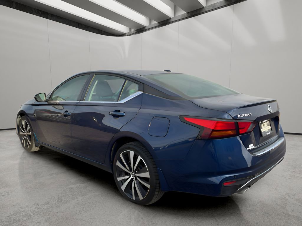 Used 2022 Nissan Altima 2.5 SR image 3