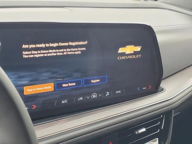 New 2026 Chevrolet Suburban LS image 18