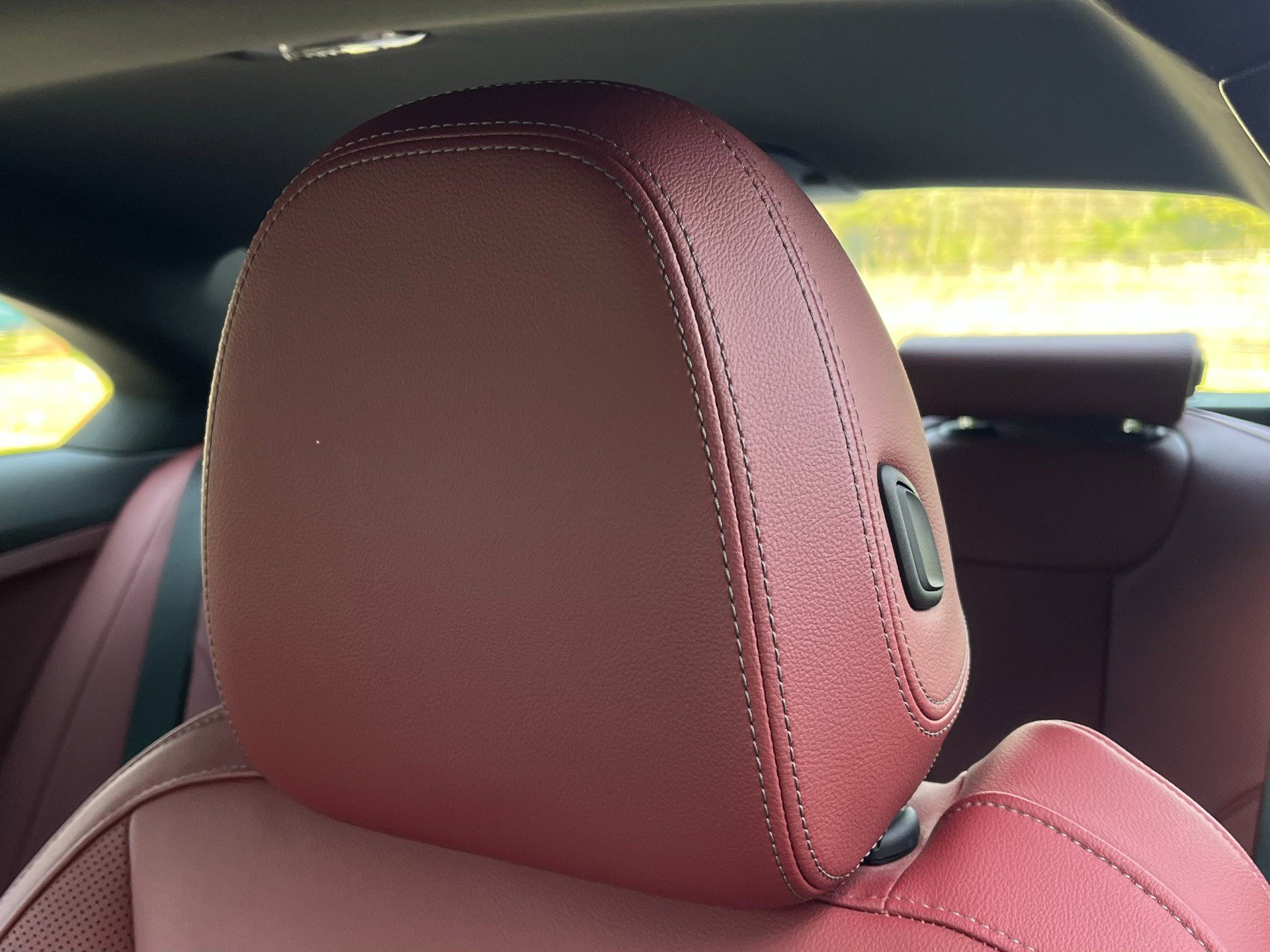 Used 2025 BMW M240i PREMIUM PKG, M SPORT PKG PRO w/ Premium Package image 11