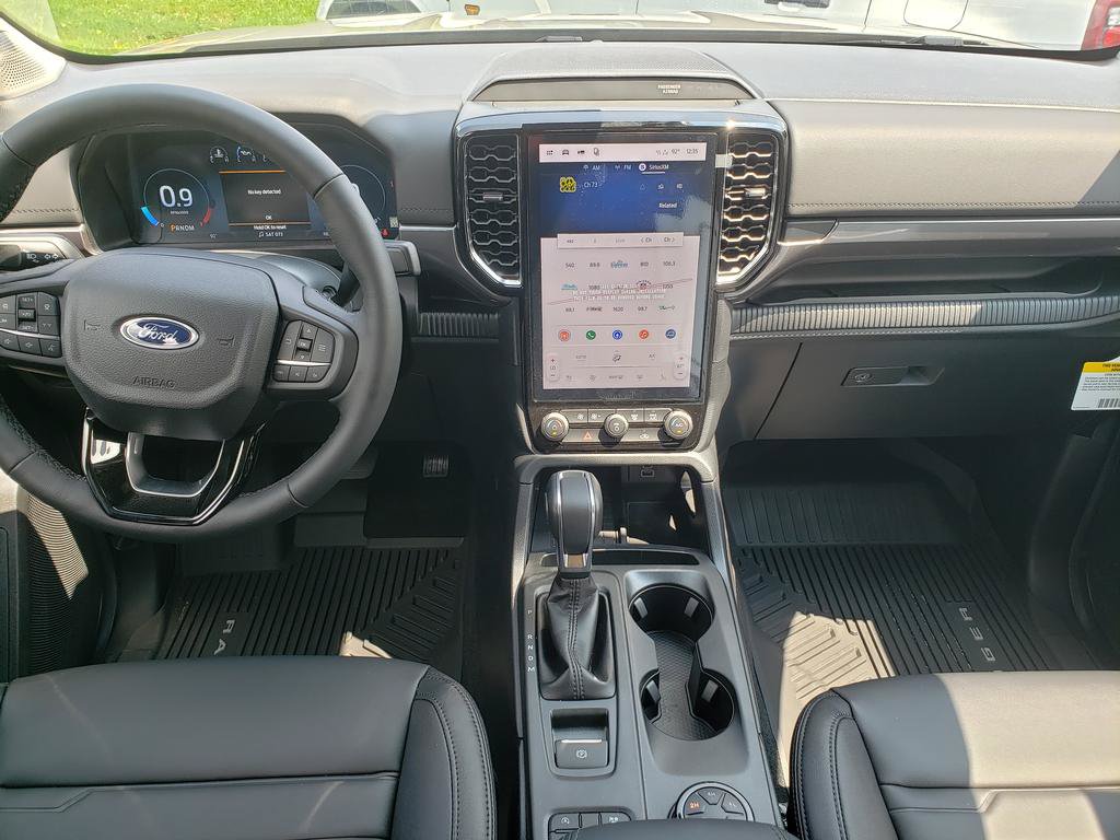 New 2026 Ford Ranger Lariat w/ Black Appearance Package AWD/4WD image 8