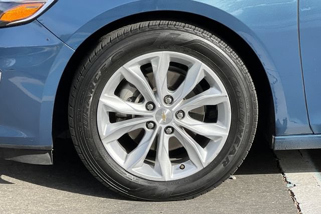 Used 2025 Chevrolet Malibu LT FWD image 30