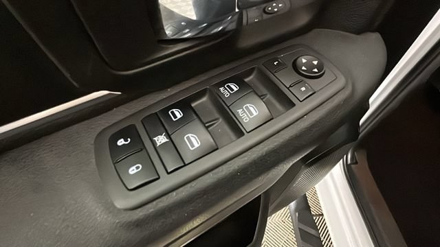 Used 2021 RAM 1500 Warlock AWD/4WD image 10
