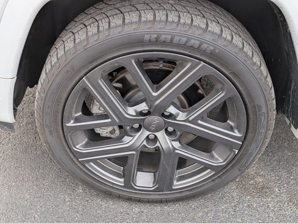 Used 2024 Jeep Compass Limited w/ High Altitude Package image 10