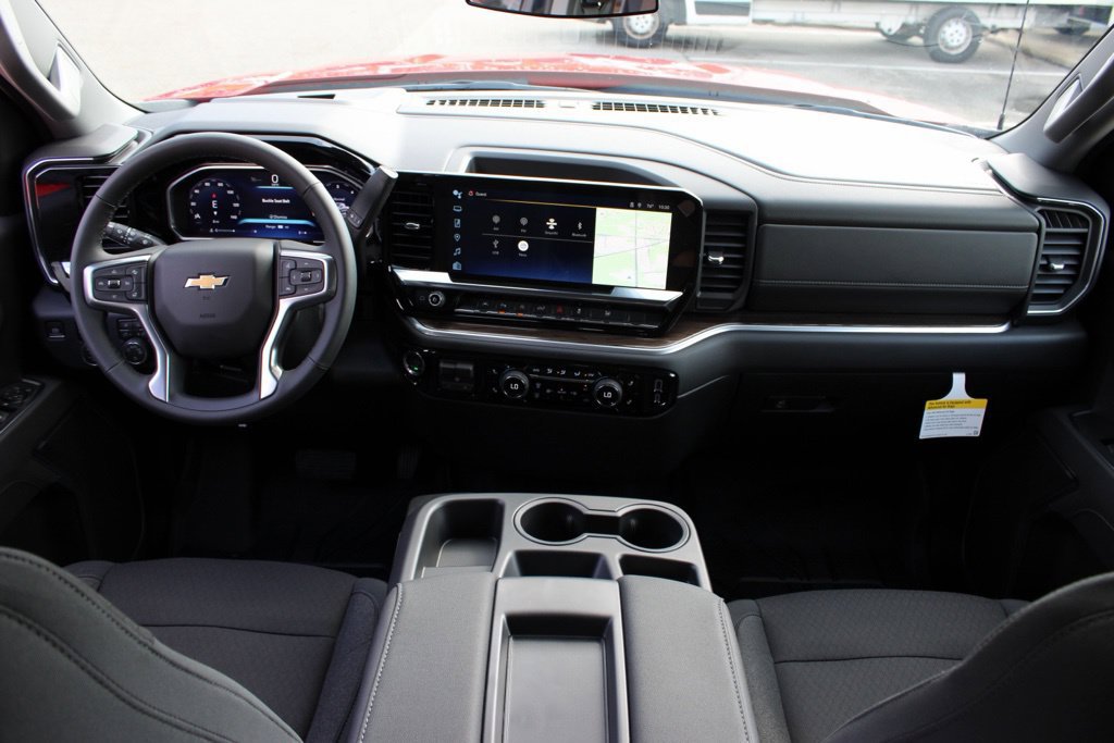 New 2026 Chevrolet Silverado 1500 LT w/ Safety Package AWD/4WD image 38