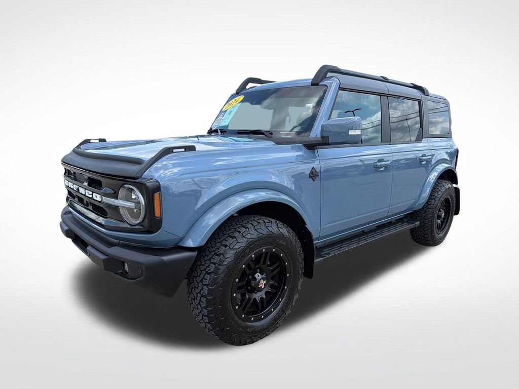 Used 2024 Ford Bronco Outer Banks AWD/4WD image 3