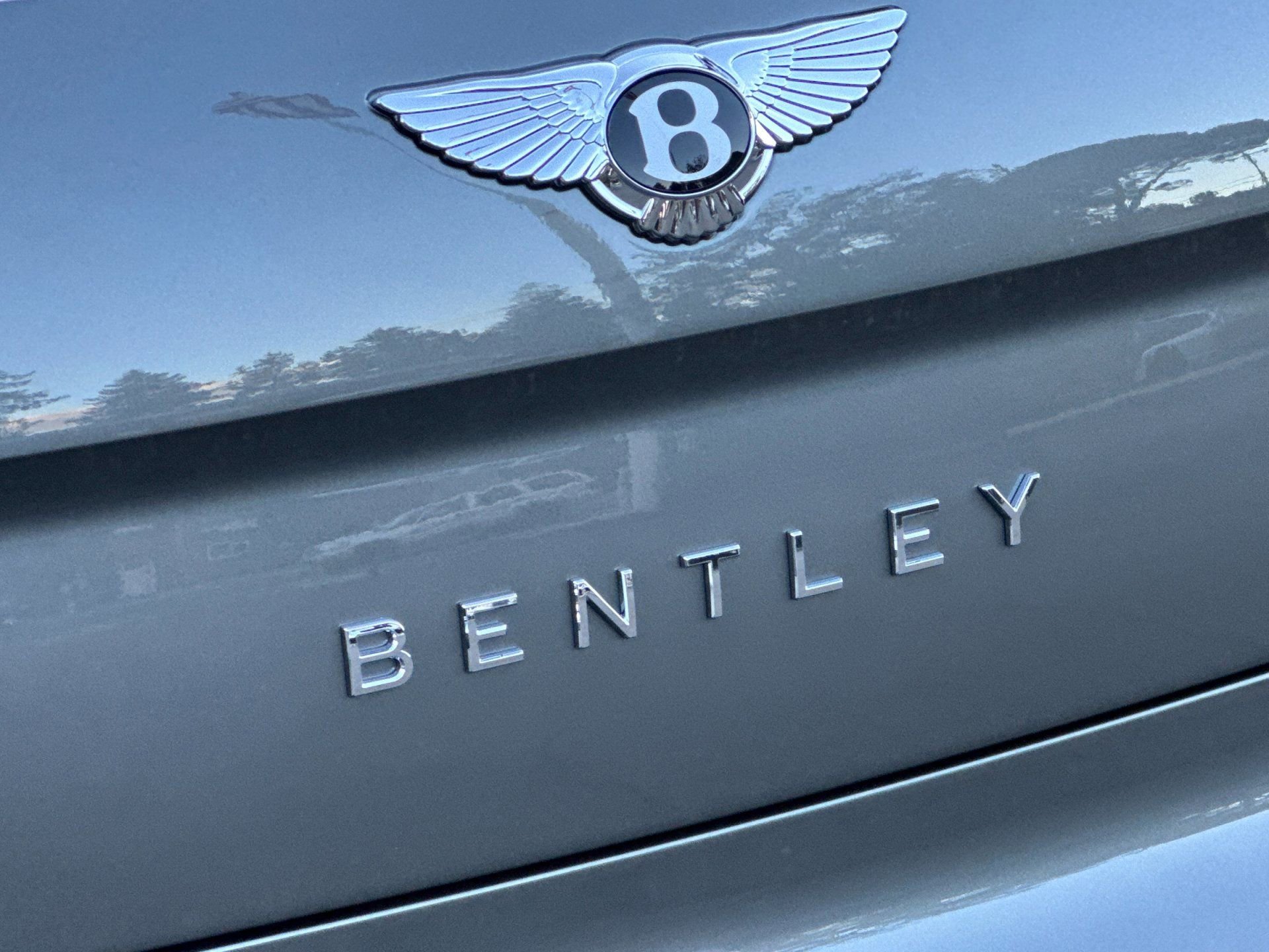 New 2026 Bentley Flying Spur Plug-In Hybrid image 30