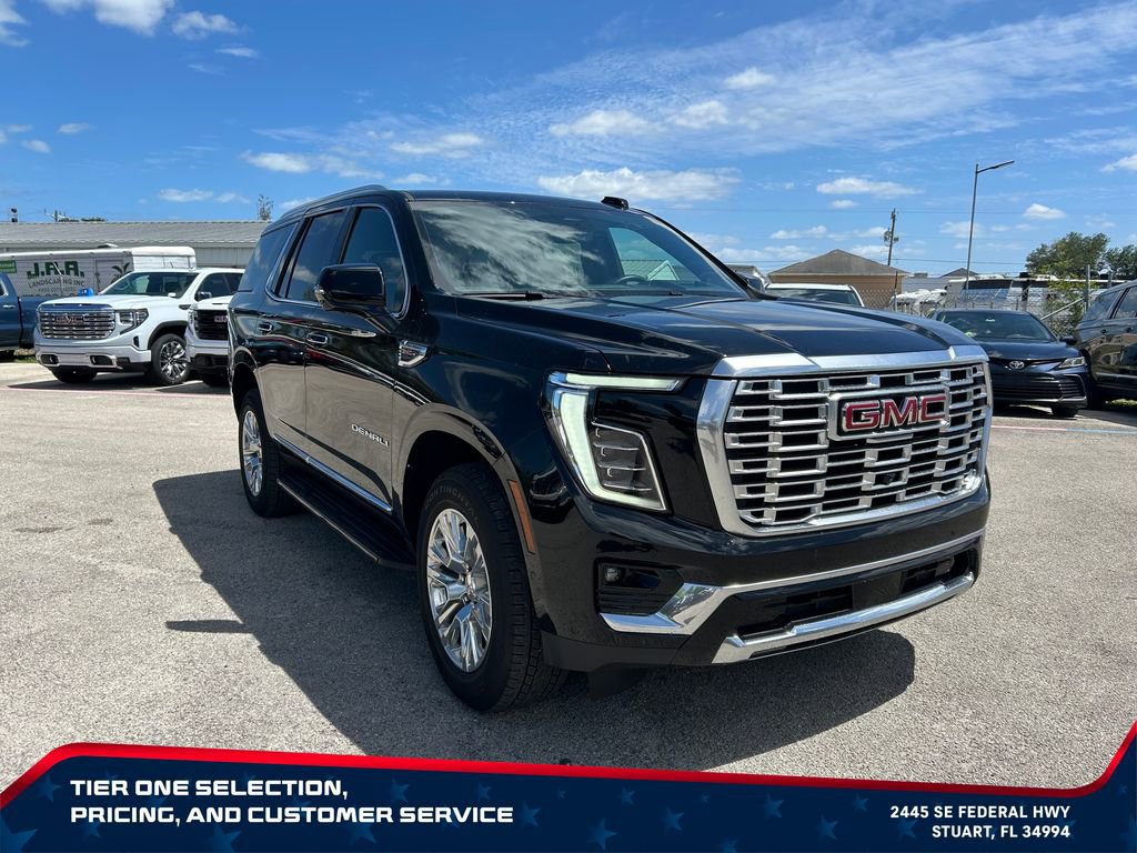 Used 2025 GMC Yukon Denali RWD image 3