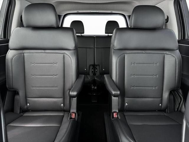 New 2026 Hyundai Santa Fe Limited image 16