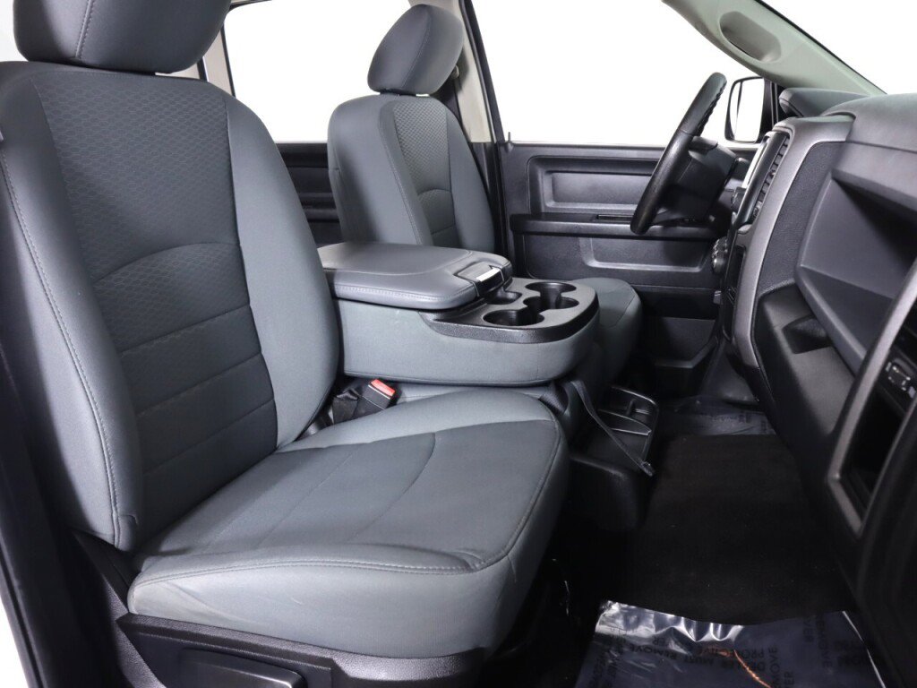 Used 2016 RAM 1500 Tradesman AWD/4WD image 41