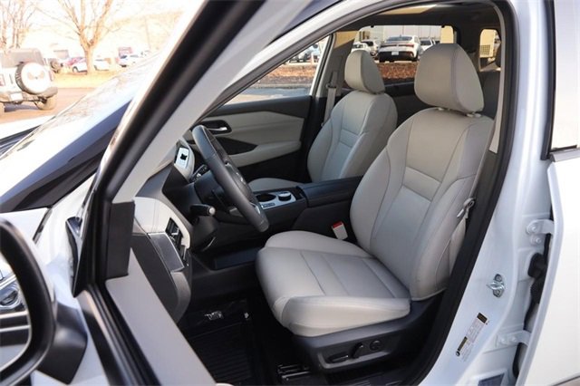 Certified 2024 Nissan Rogue SL w/ SL Premium Package image 10