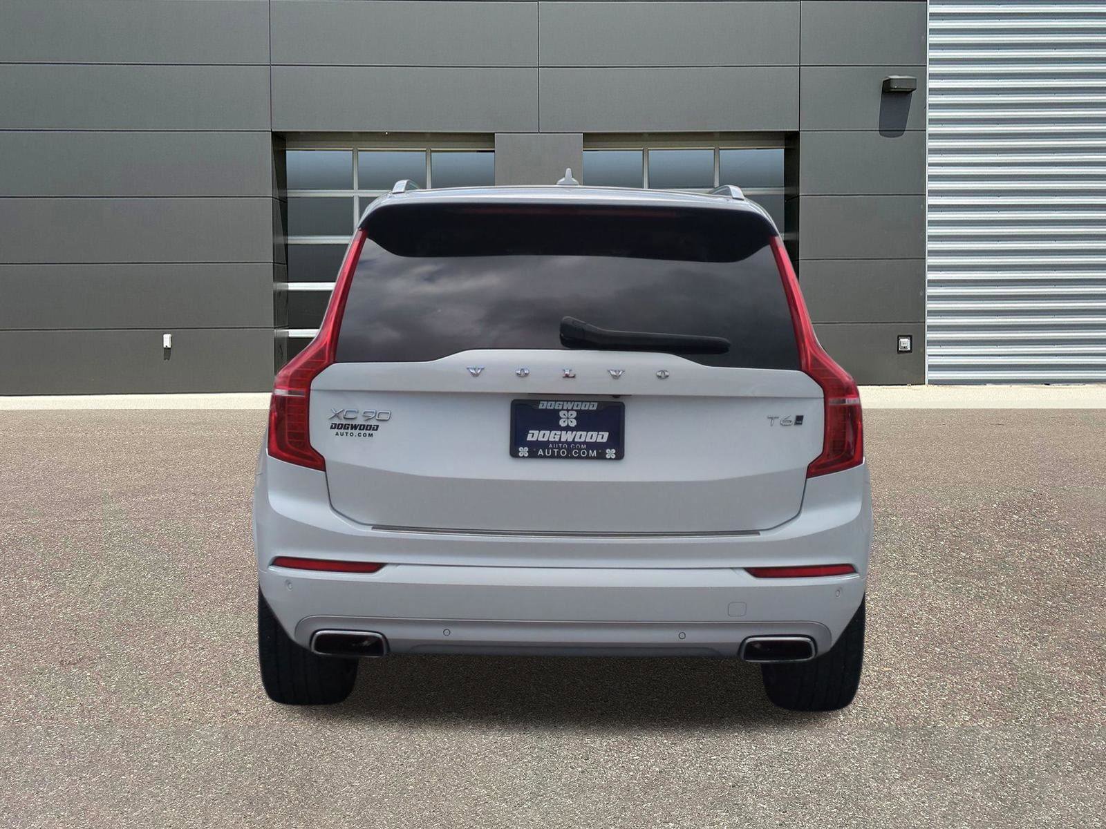 Used 2021 Volvo XC90 T6 Momentum AWD/4WD image 6