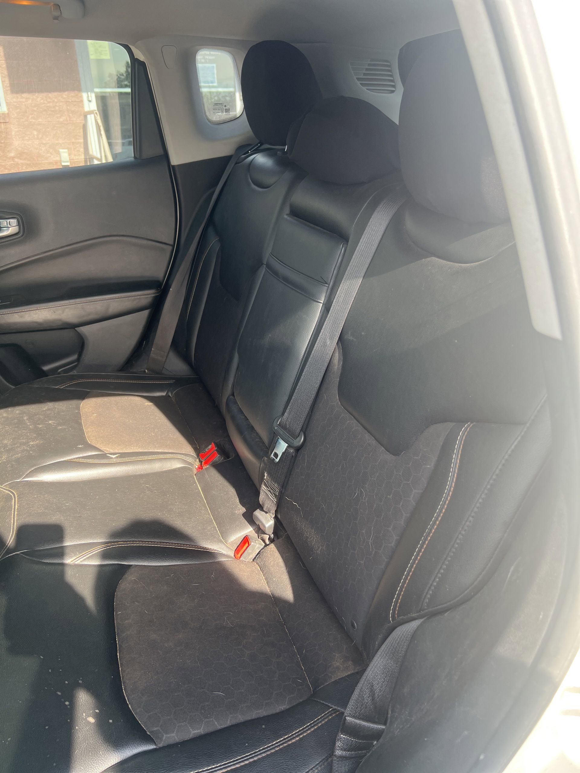 Used 2018 Jeep Compass Latitude AWD/4WD image 20