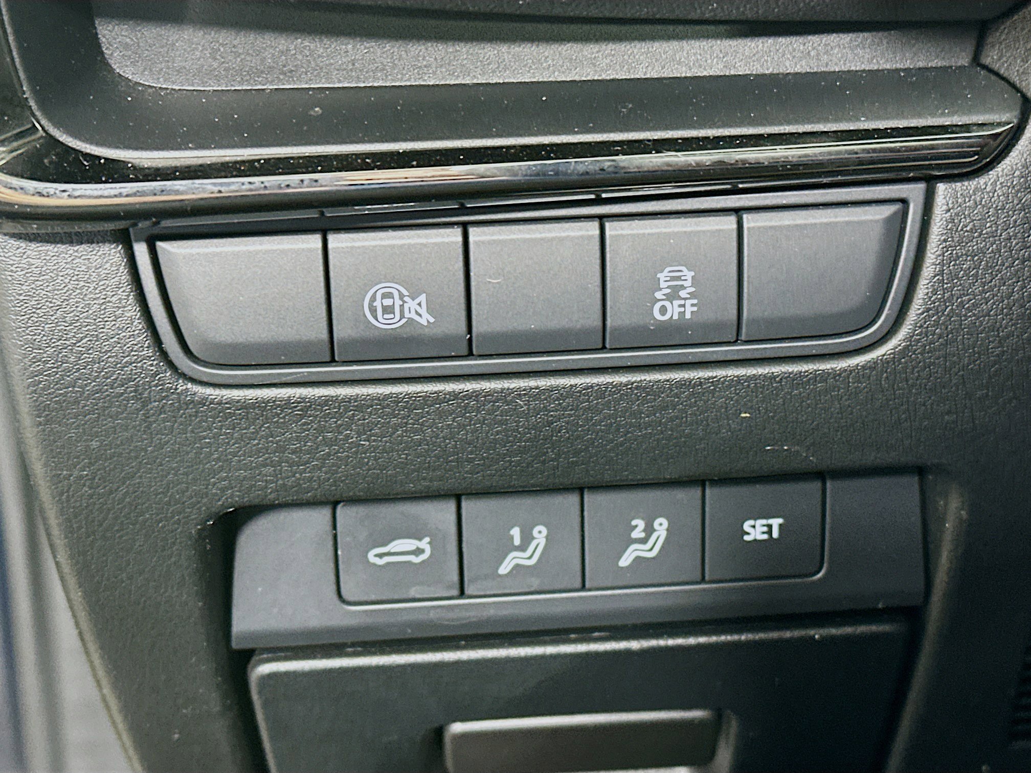 Used 2025 MAZDA MAZDA3 s image 16