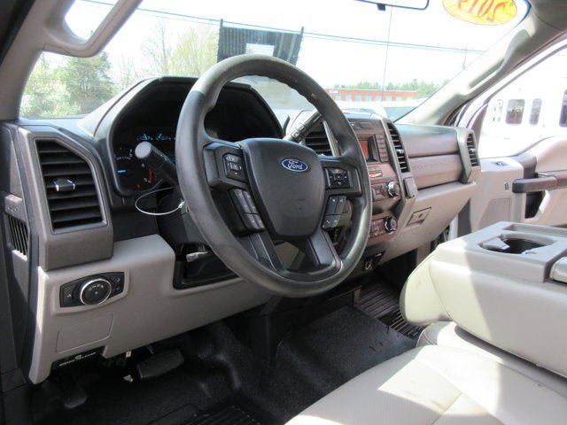 Used 2019 Ford F550 2WD Regular Cab Super Duty w/ XL Value Package image 10