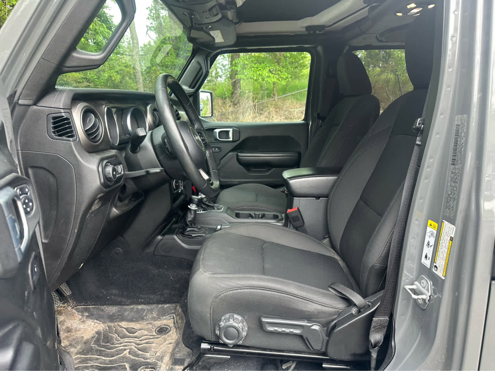 Used 2019 Jeep Wrangler Unlimited Sport S AWD/4WD image 9