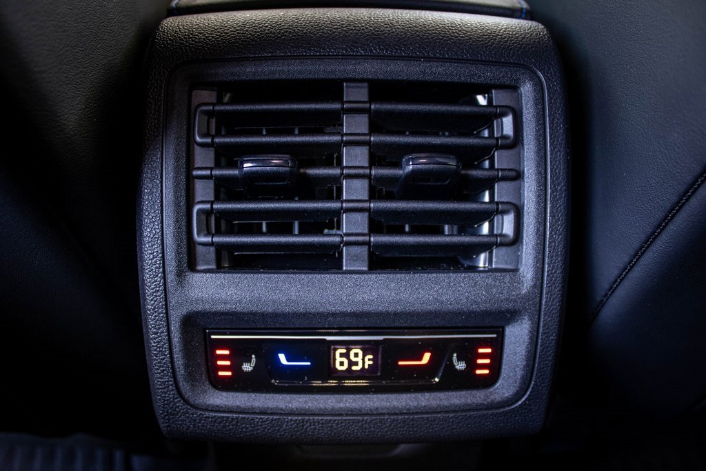 Used 2025 Volkswagen Golf R Black Edition image 49
