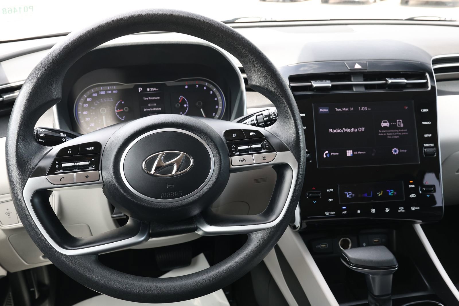 Used 2024 Hyundai Tucson SEL FWD image 17