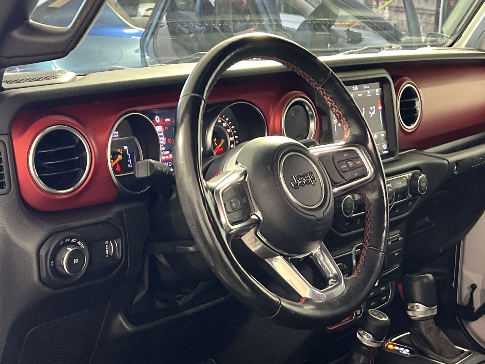 Used 2023 Jeep Wrangler Unlimited Rubicon w/ Cold Weather Group image 16