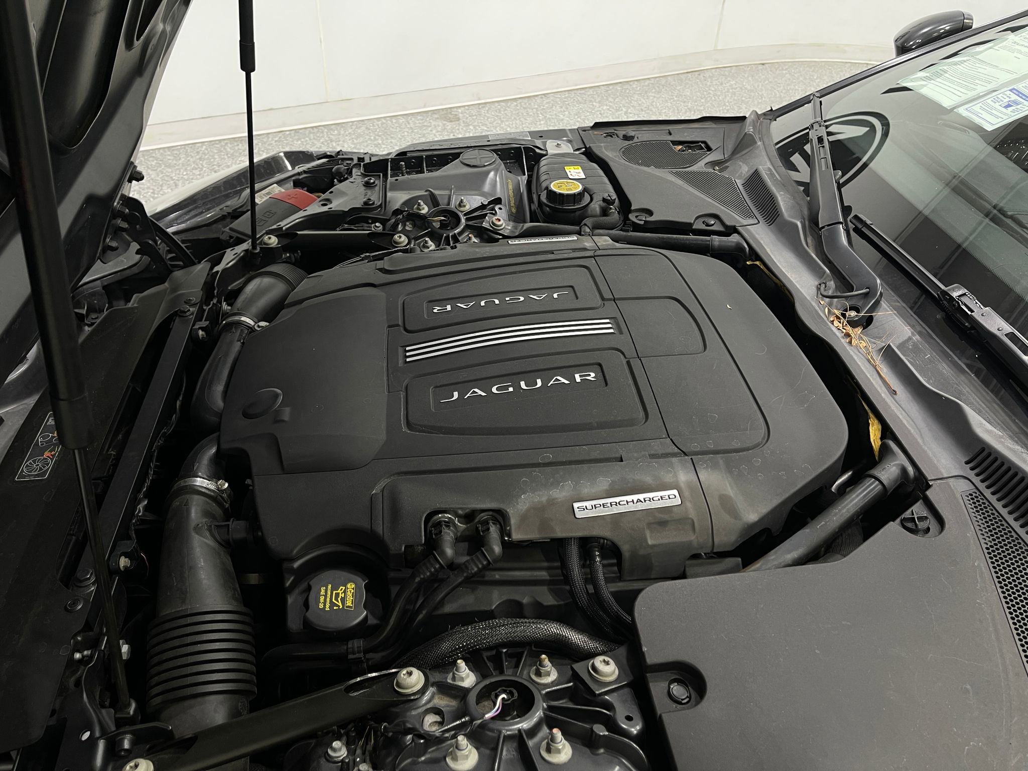 Used 2016 Jaguar F-TYPE S image 27