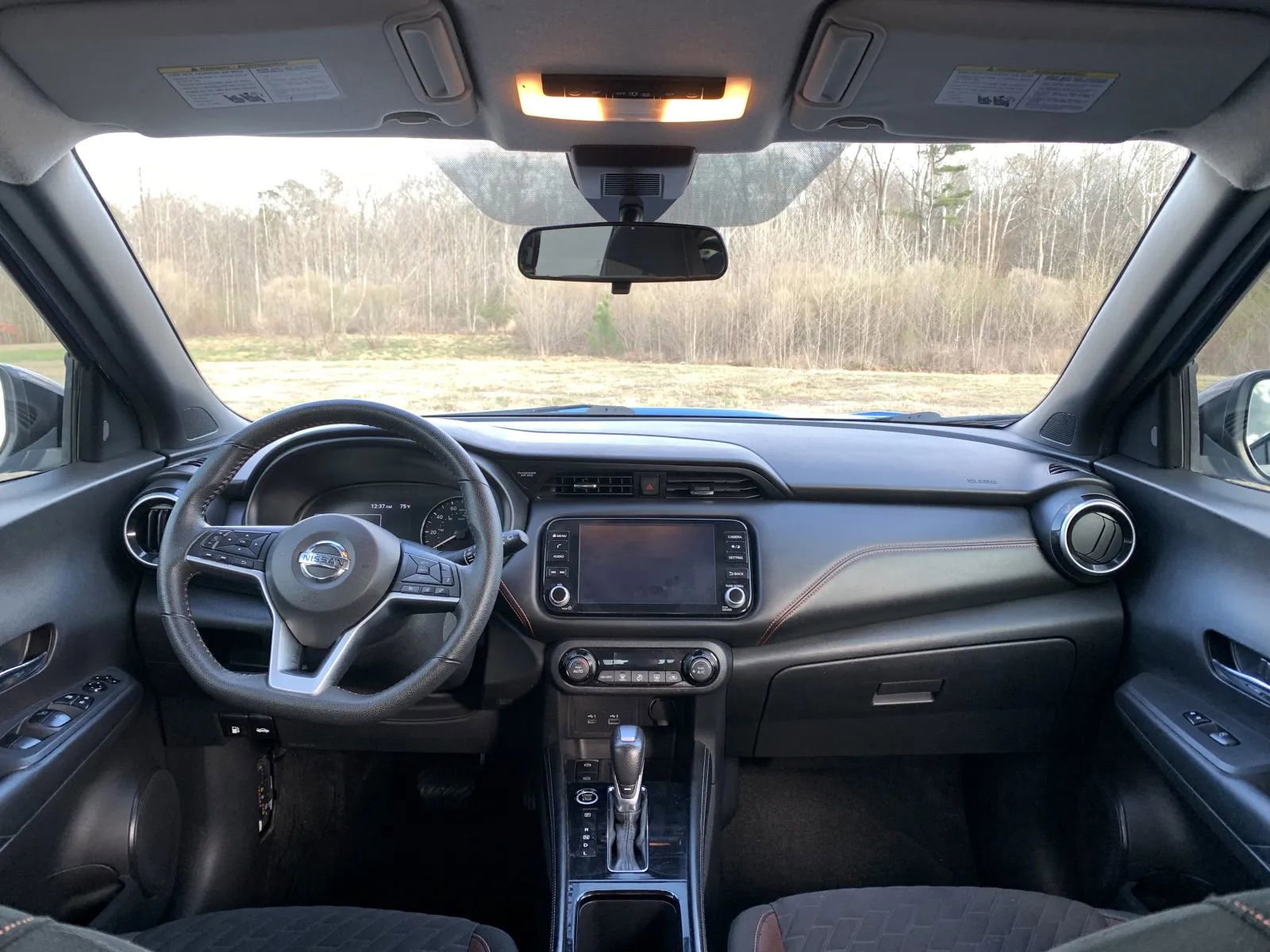 Used 2021 Nissan Kicks SR w/ Exterior Package FWD image 12