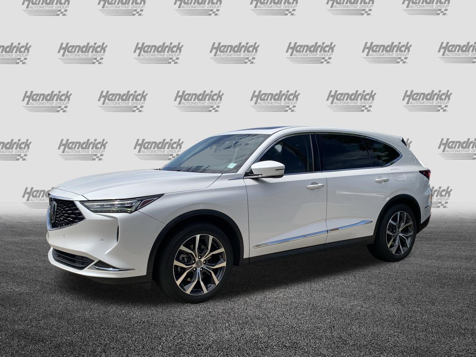 Used 2022 Acura MDX SH-AWD w/ Technology Package image 2