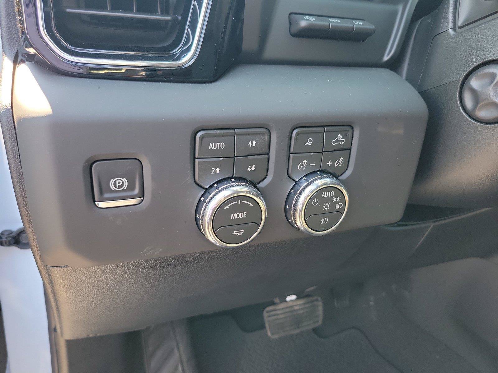 New 2026 GMC Sierra 1500 Denali w/ Technology Package AWD/4WD image 20