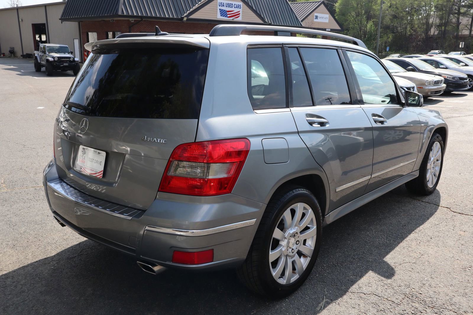 Used 2011 Mercedes-Benz GLK 350 4MATIC image 6
