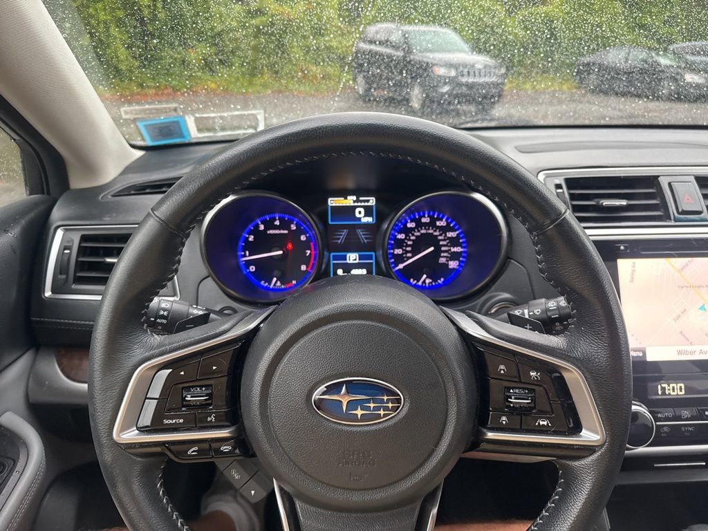 Used 2018 Subaru Outback 3.6R Limited image 26