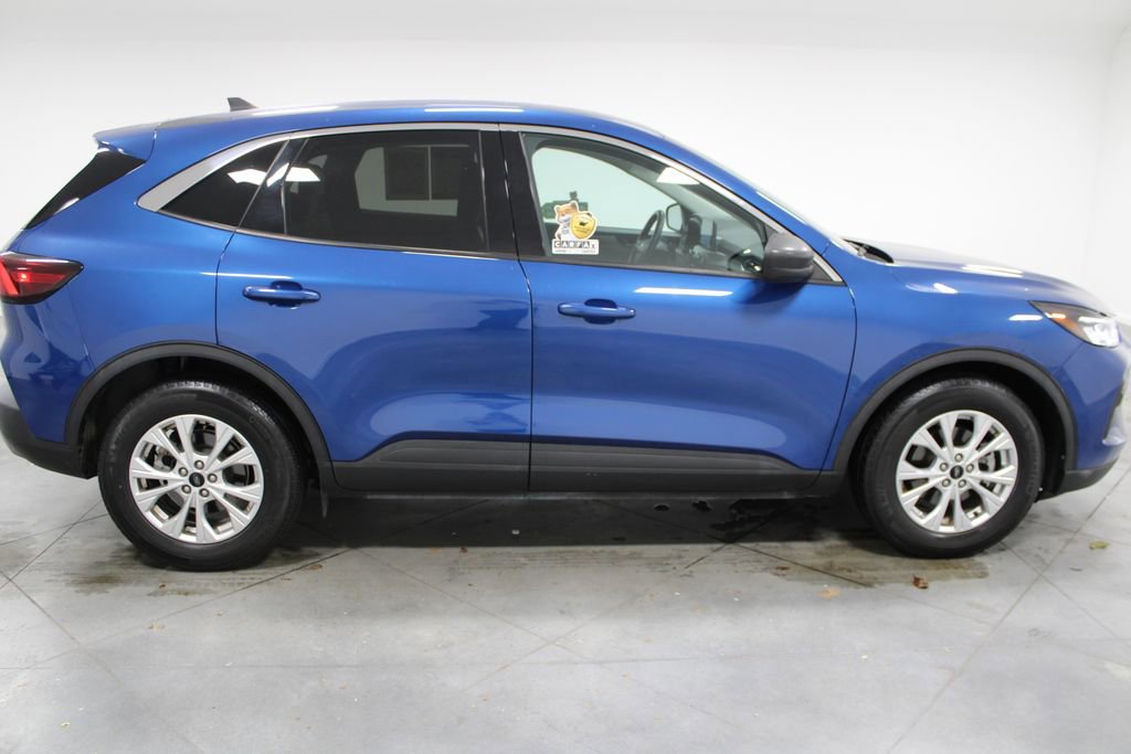 Used 2023 Ford Escape Active image 10