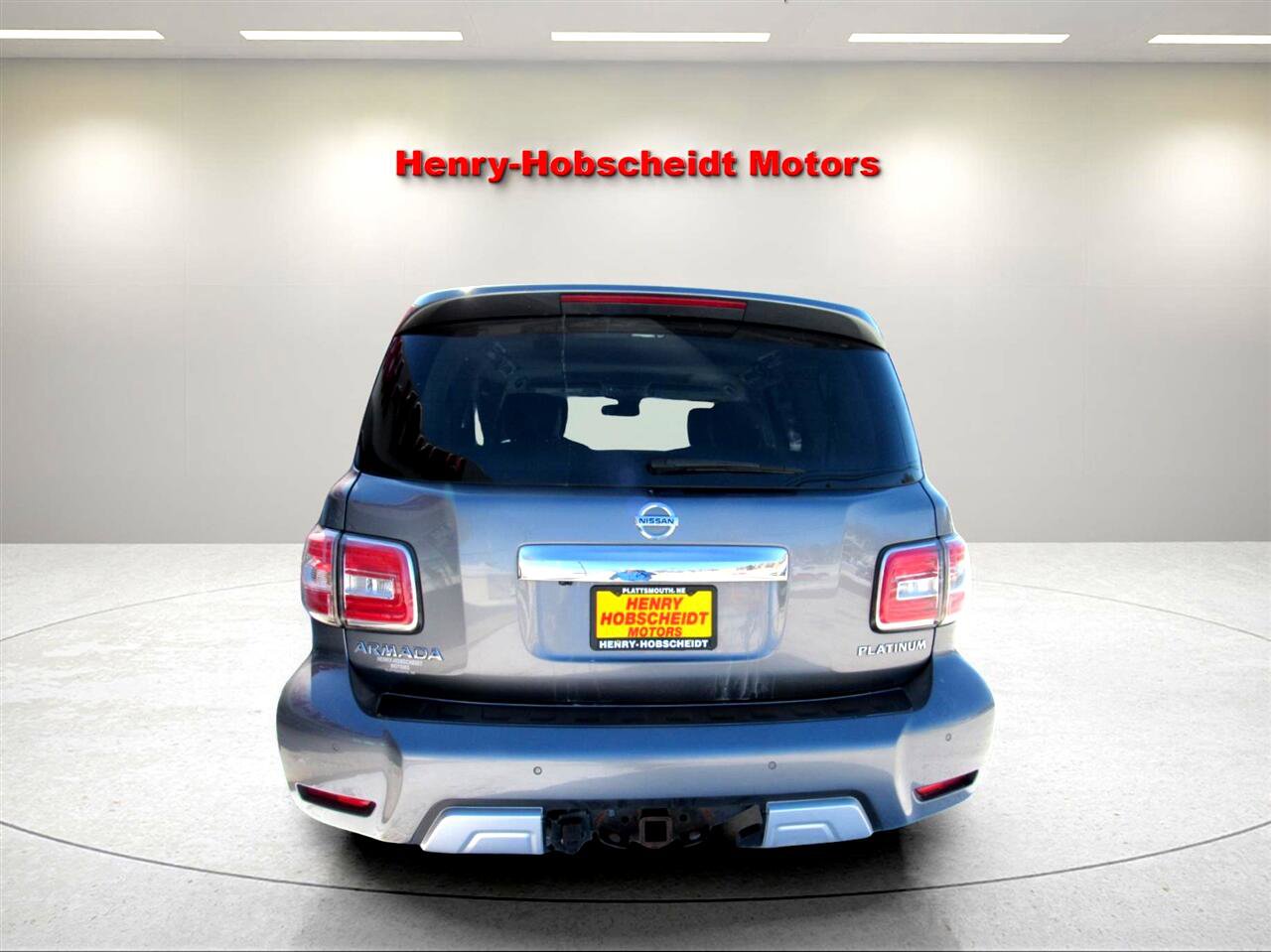 Used 2017 Nissan Armada Platinum w/ Captain Seat Package image 3