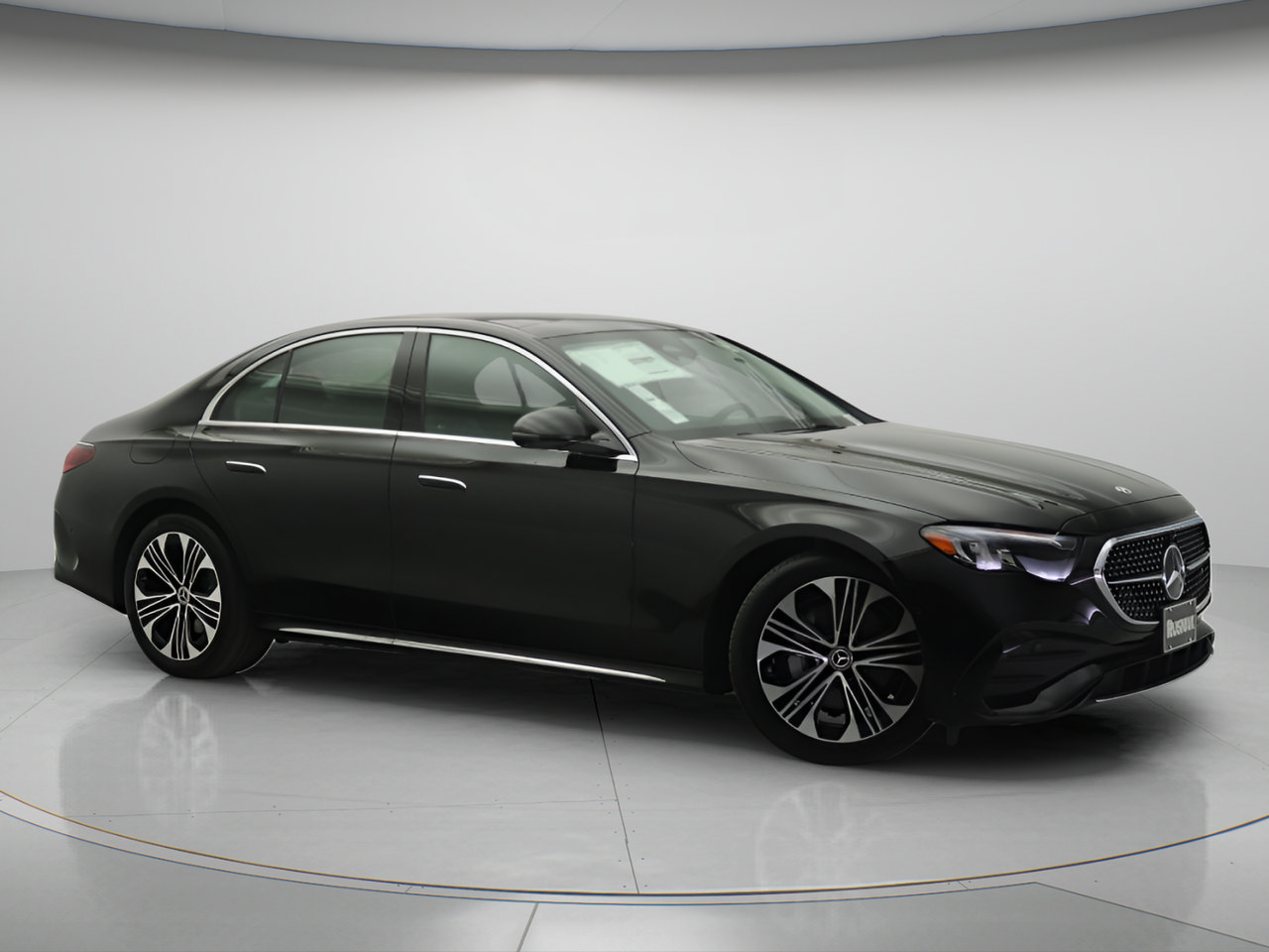New 2026 Mercedes-Benz E 350 4MATIC Sedan image 1