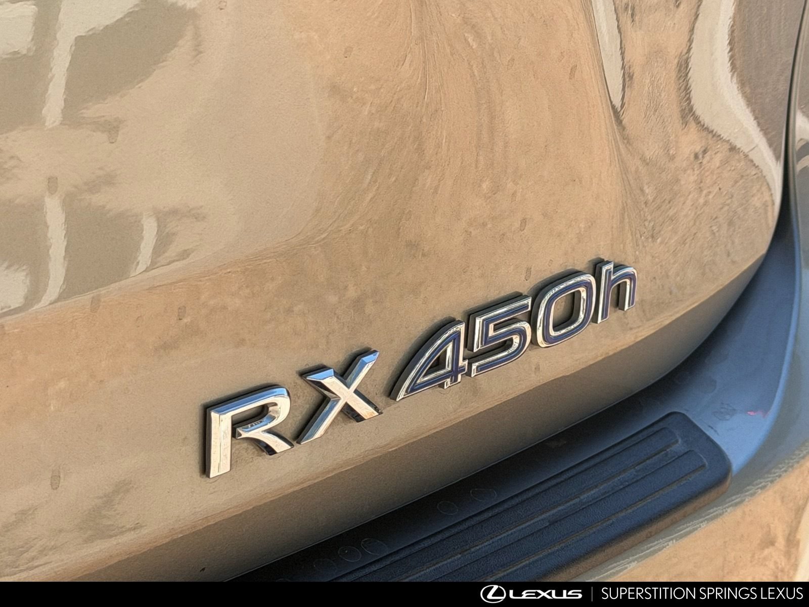 Certified 2022 Lexus RX 450h AWD w/ Premium Package image 7