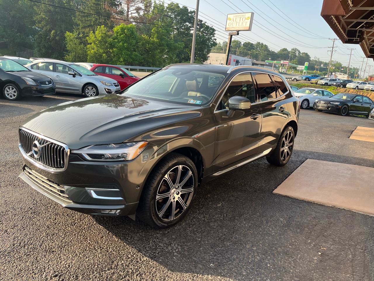 Used 2019 Volvo XC60 T5 Inscription w/ Protection Package Premier AWD/4WD image 13